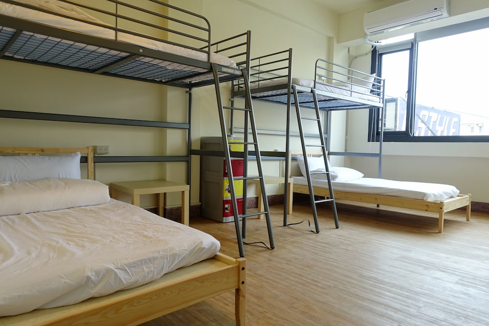 Chiayi Petite Hostel 4/35