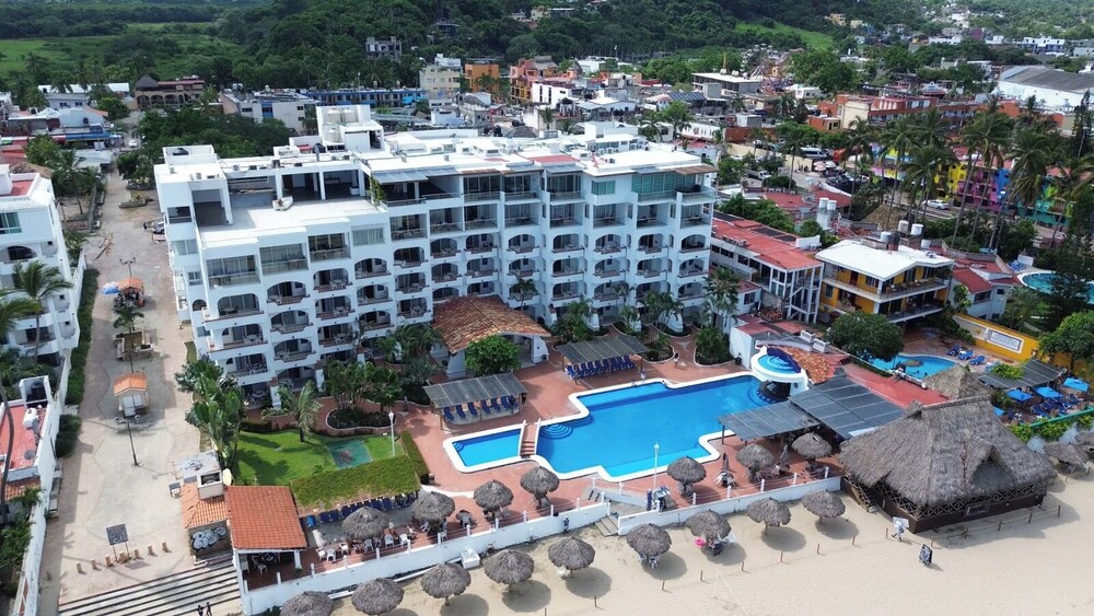 Casablanca Resort 4/61