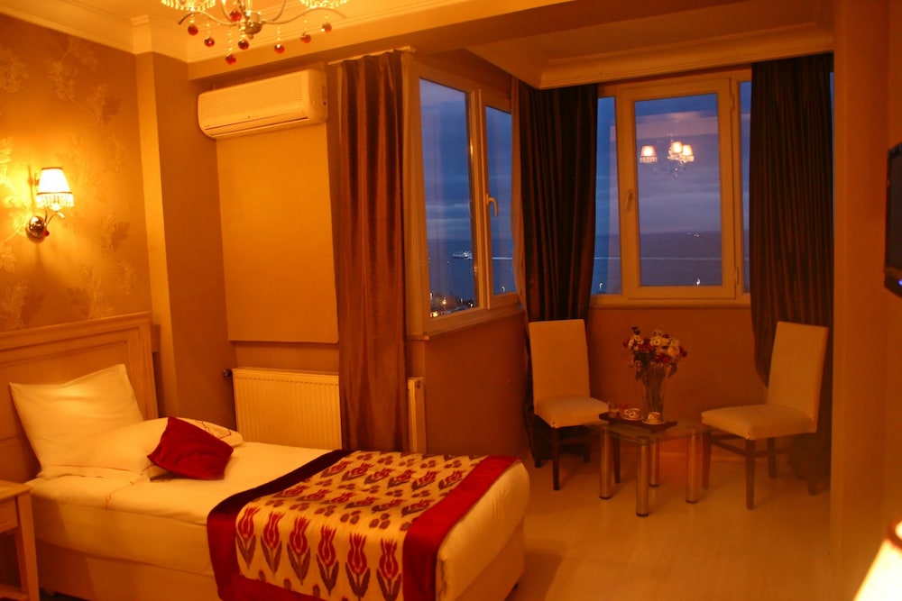 Divas Hotel 28/68