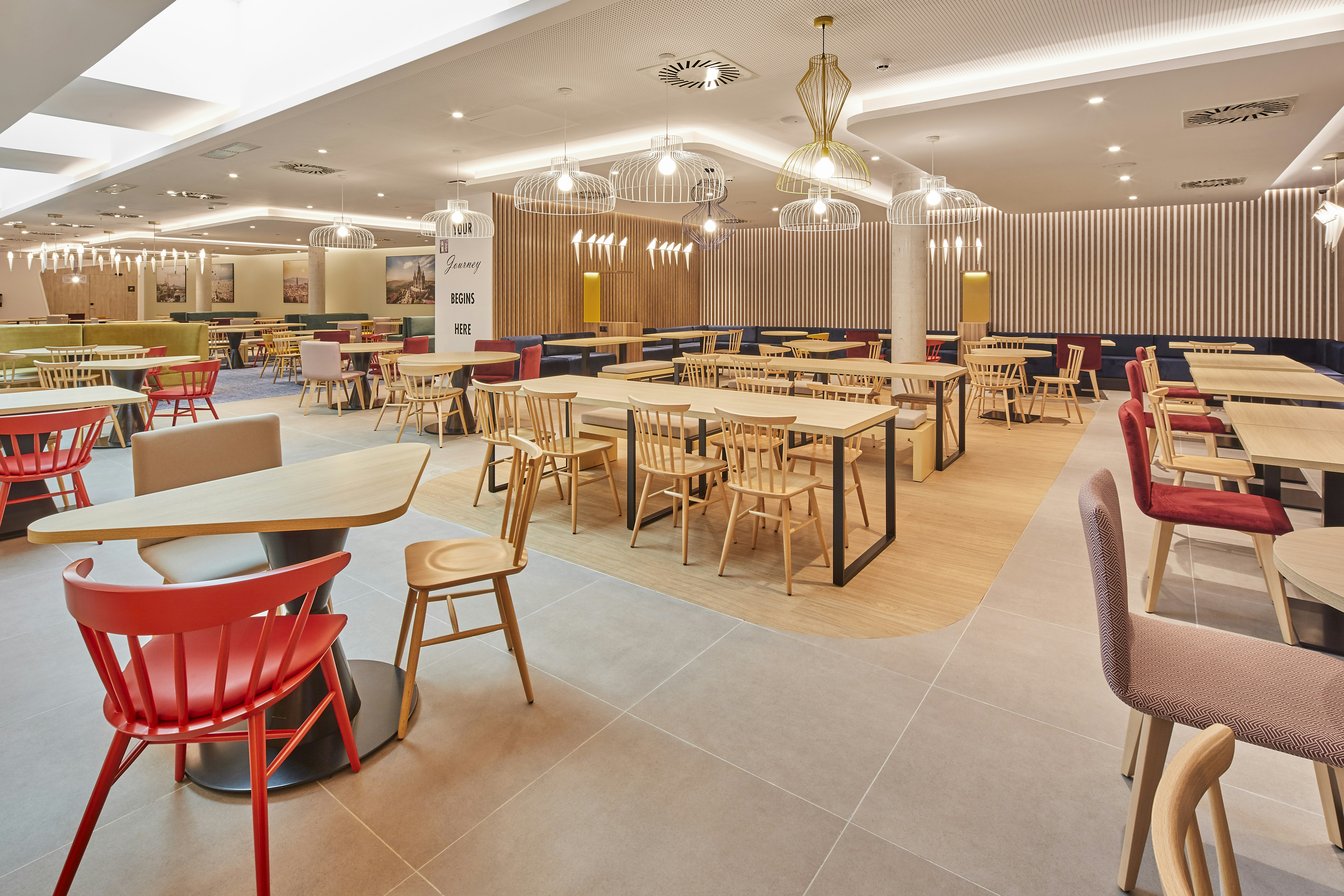 Hampton By Hilton Barcelona Fira Gran Via 26/49