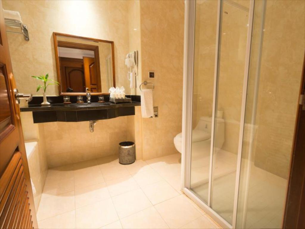 غرفة ديلوكس ثلاثية، REGENCY ANGKOR HOTEL 3/3