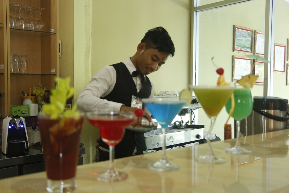 Don Bosco Hotel School 14/60