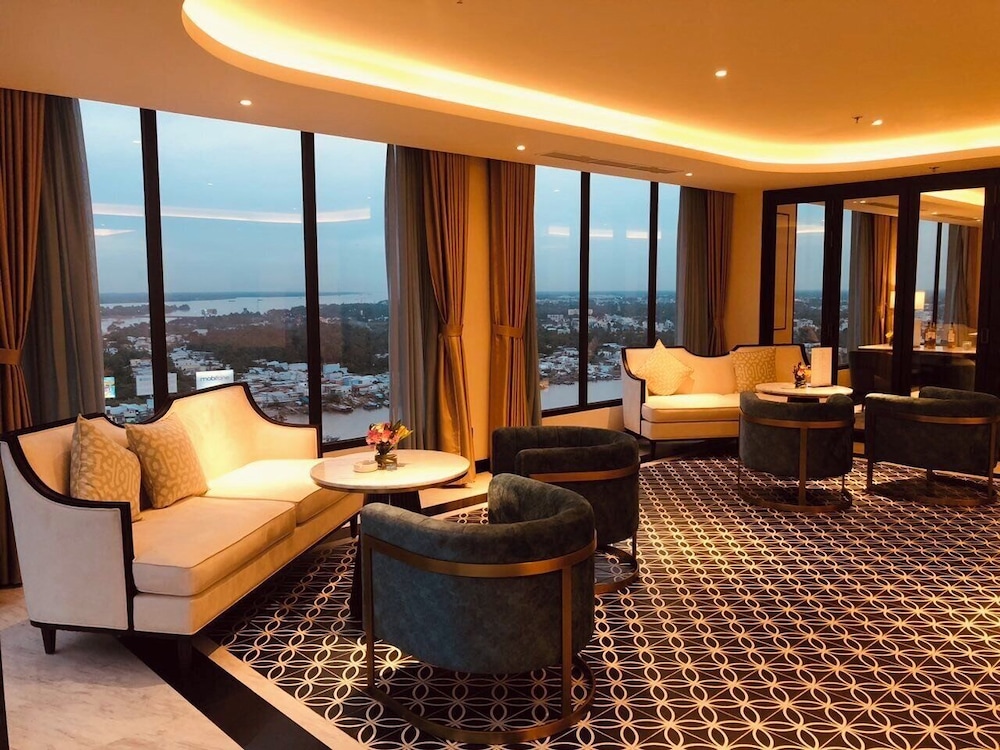 Charmant Suites a Boutique Hotel Can Tho 25/50