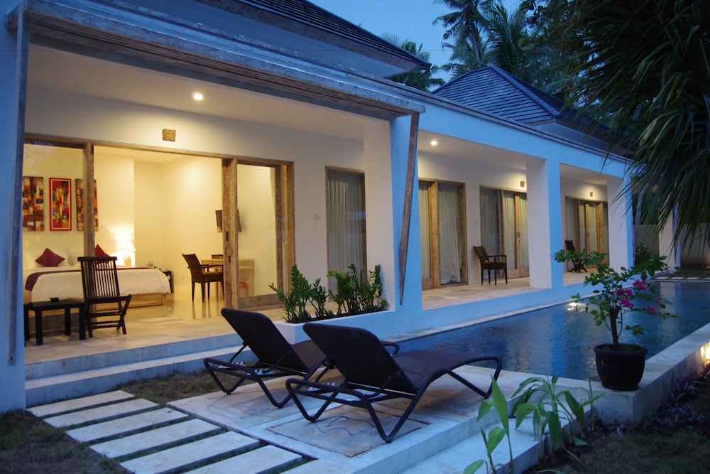 Bali Taman Sari Villa and Restaurant 3/18