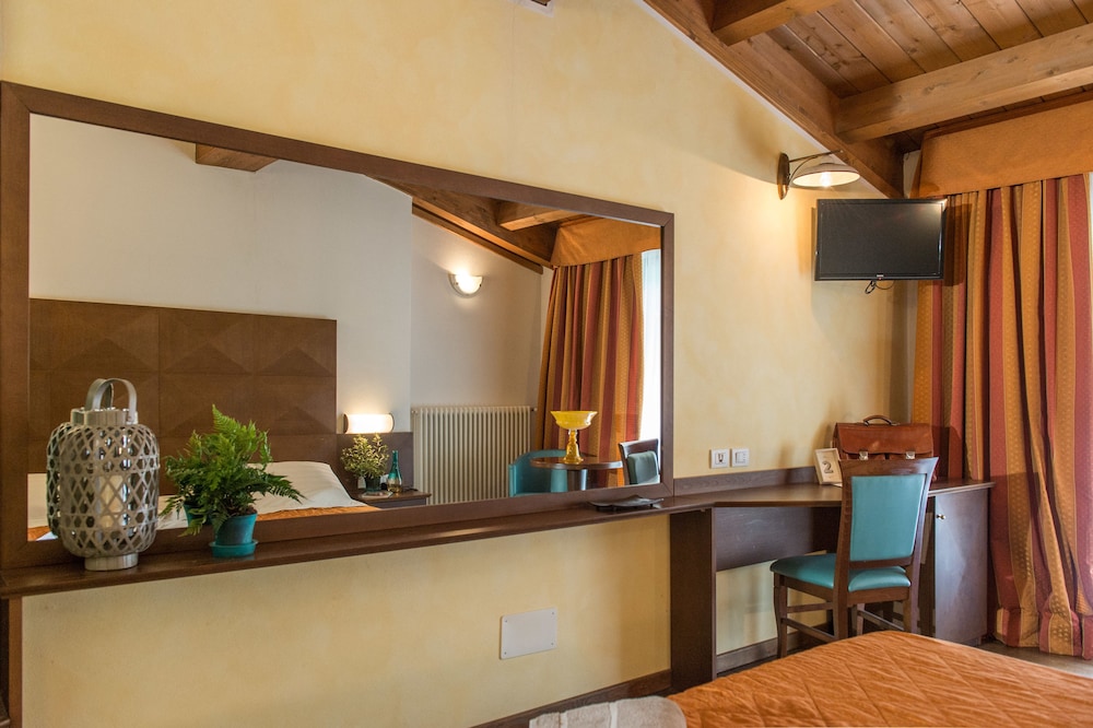 Hotel Delle Terme Santa Agnese 4/50