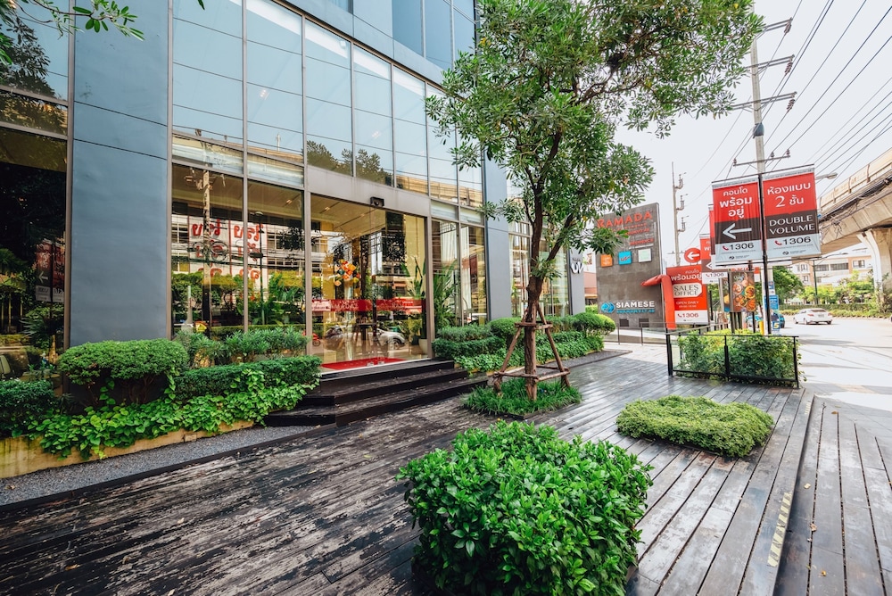 Ramada Plaza by Wyndham Bangkok Sukhumvit 48 43/50