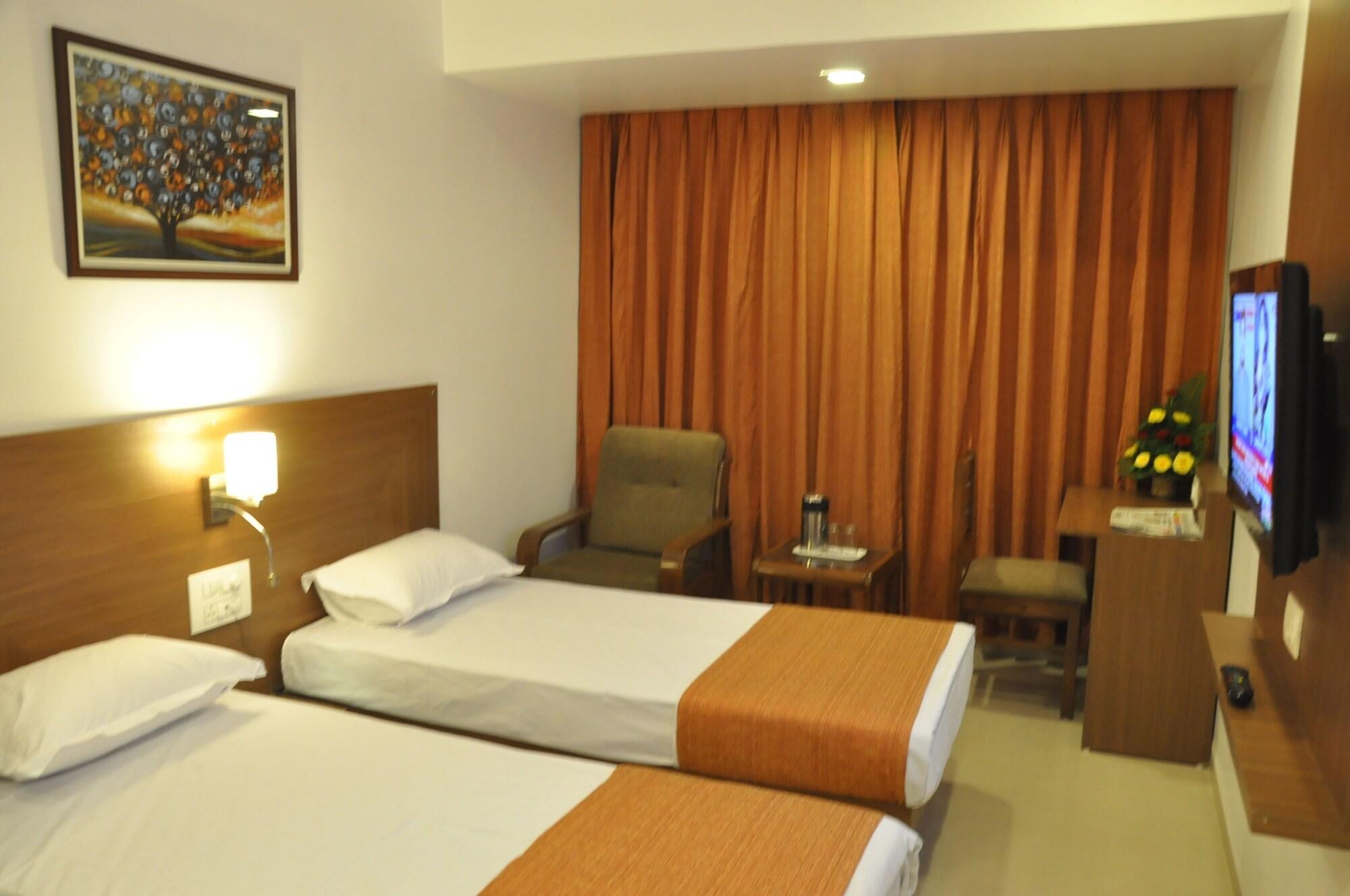 HOTEL KALYAN FATEHGUNJ 7/15