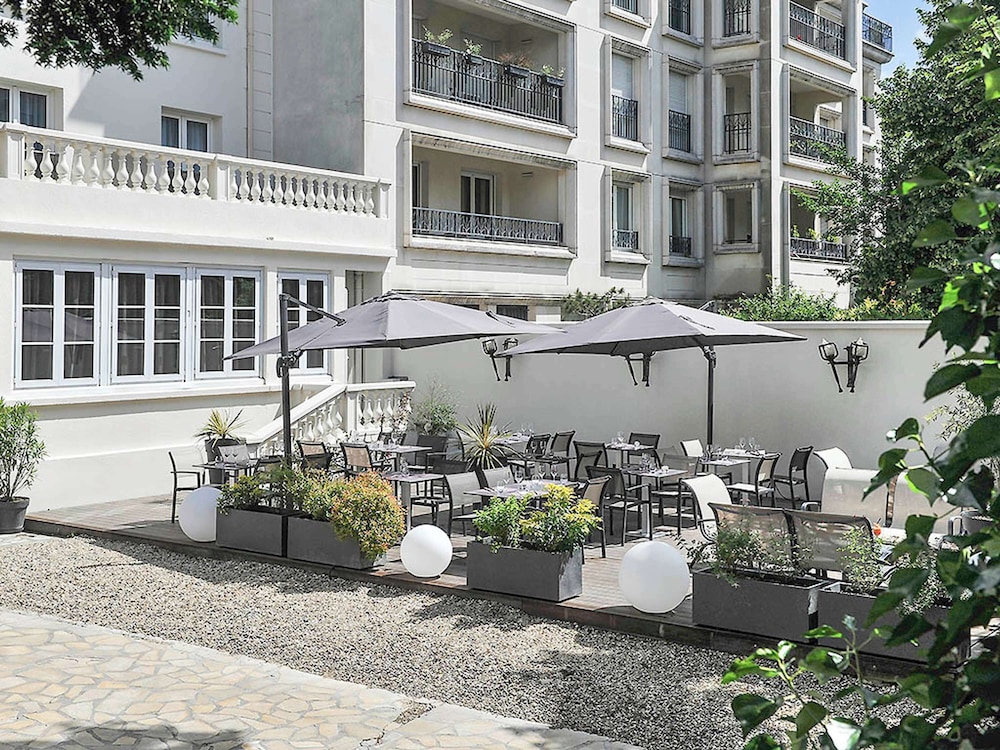 Mercure Paris Saint Cloud Hippodrome 7/69