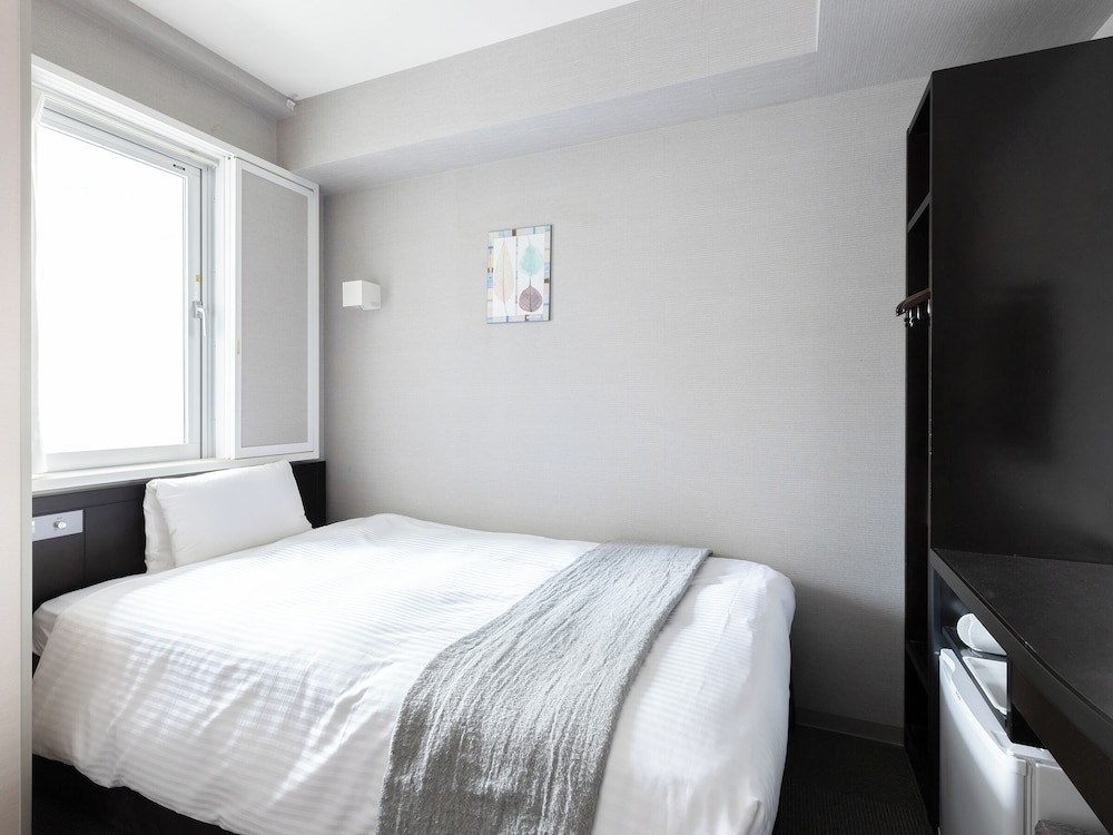 Vessel Inn Hiroshima Ekimae 14/62