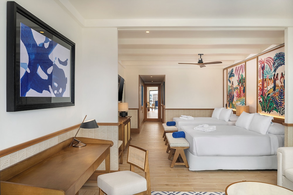 JUNIOR SUITE, PRIVILEGE, OCEAN FRONT