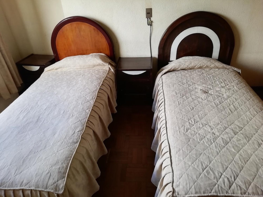 HOTEL LA JOYA 25/42