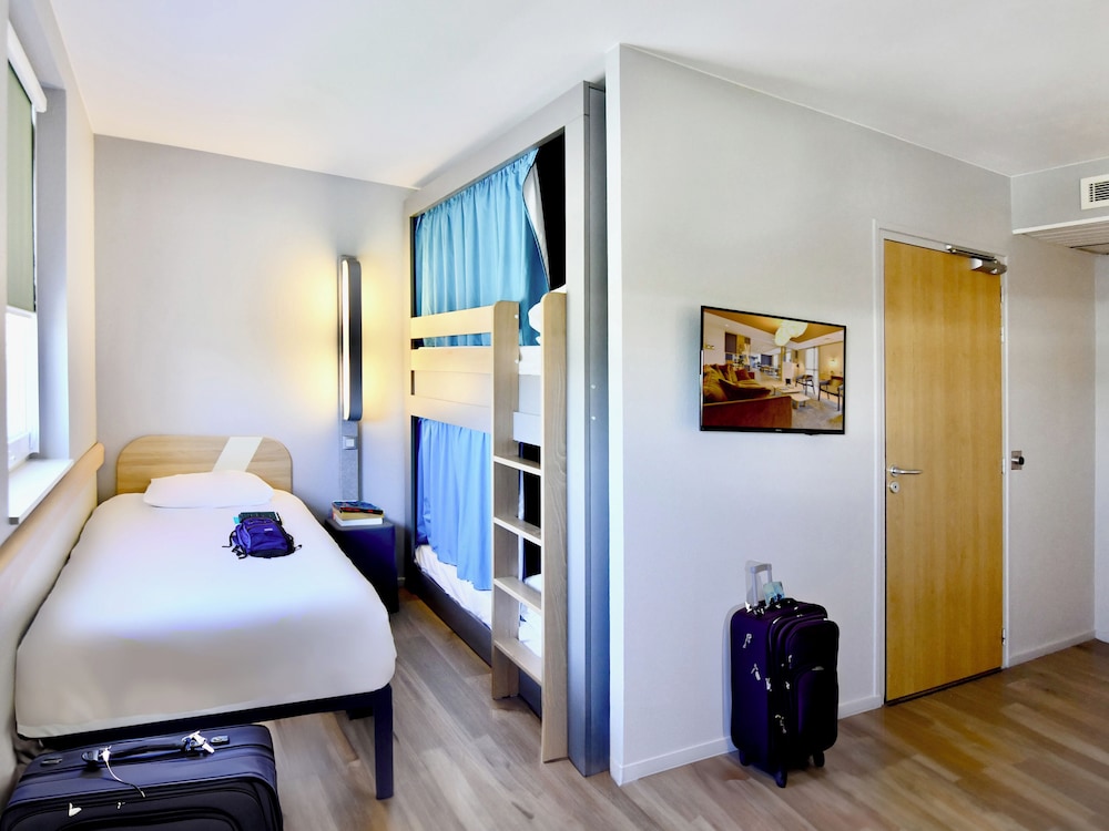 Ibis Budget Nantes Reze Aeroport 9/32