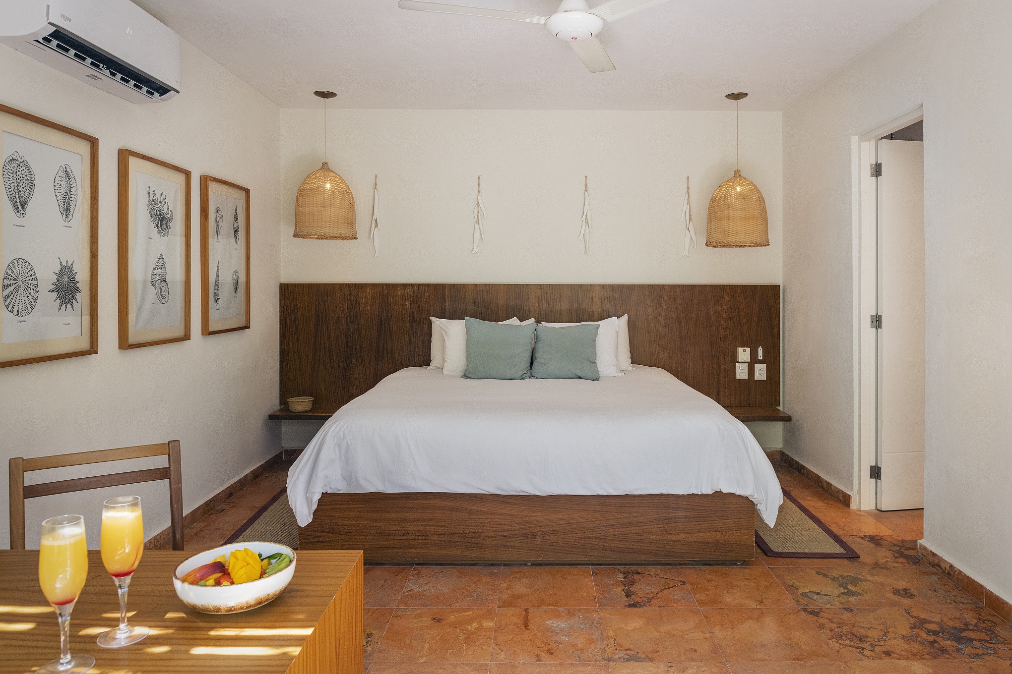 Suite, Double Bed, Garden View