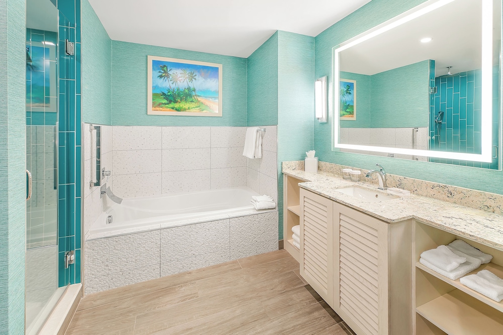 Margaritaville Resort Gatlinburg 74/75