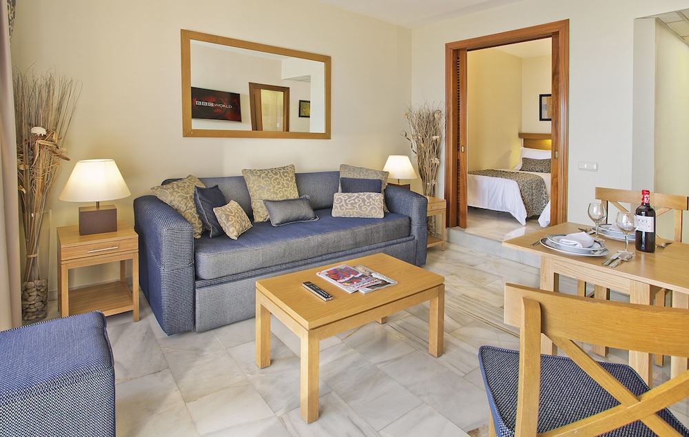 Sunset Beach Club Aparthotel 39/50