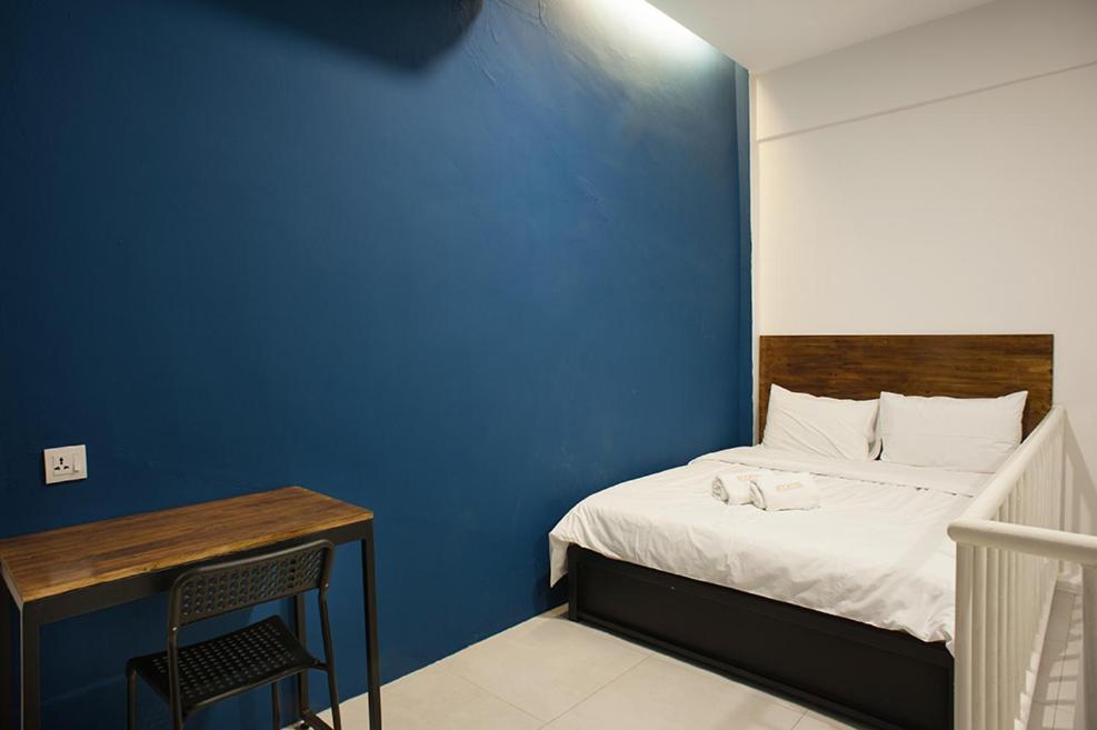 Duplex, Studio