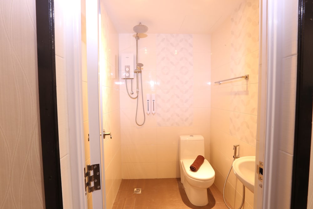 7 Heaven Boutique Hotel 49/50