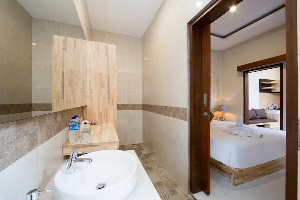 Paisa Seminyak Living 49/50