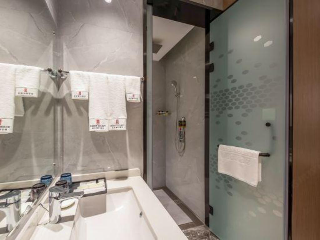 Jinming Rezen Select (Qinhuangdao Hotel) 29/33