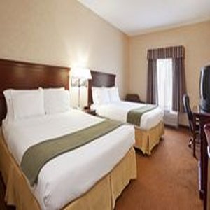 Holiday Inn Express Tiffin 8/24
