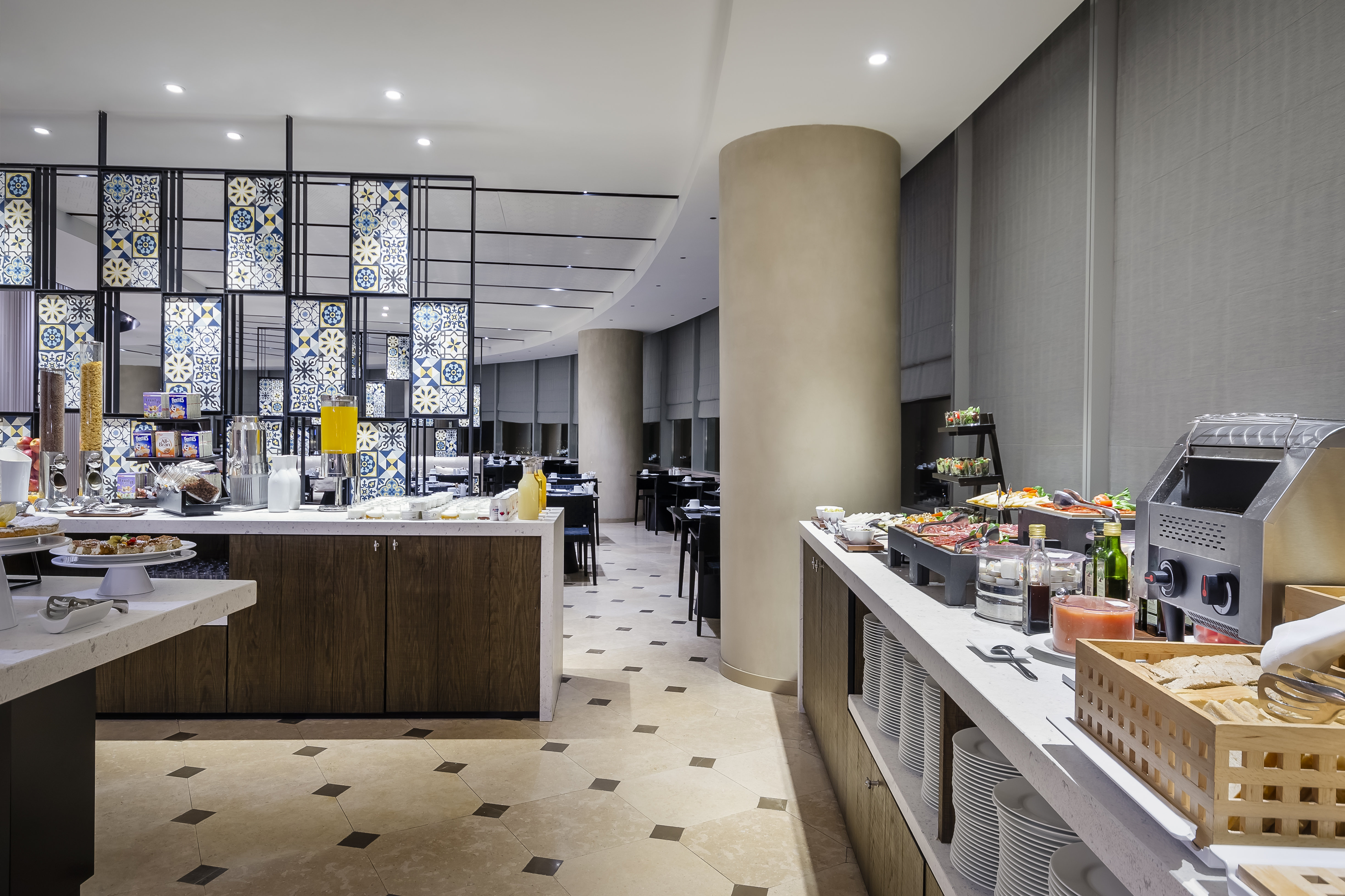 Lobby at Eurostars Torre Sevilla, SEVILLE