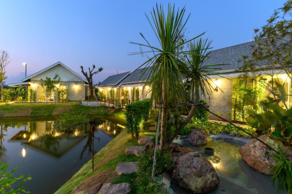 Loftpical Resort 39/49