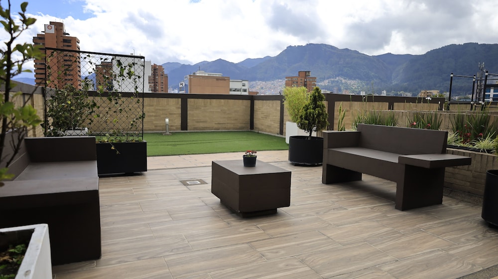 Aparta Estudios Connect Bogota 42/50