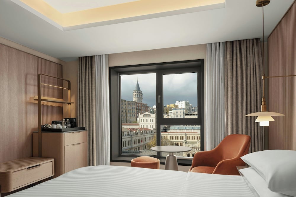 Delta Hotels Istanbul Karakoy 30/61