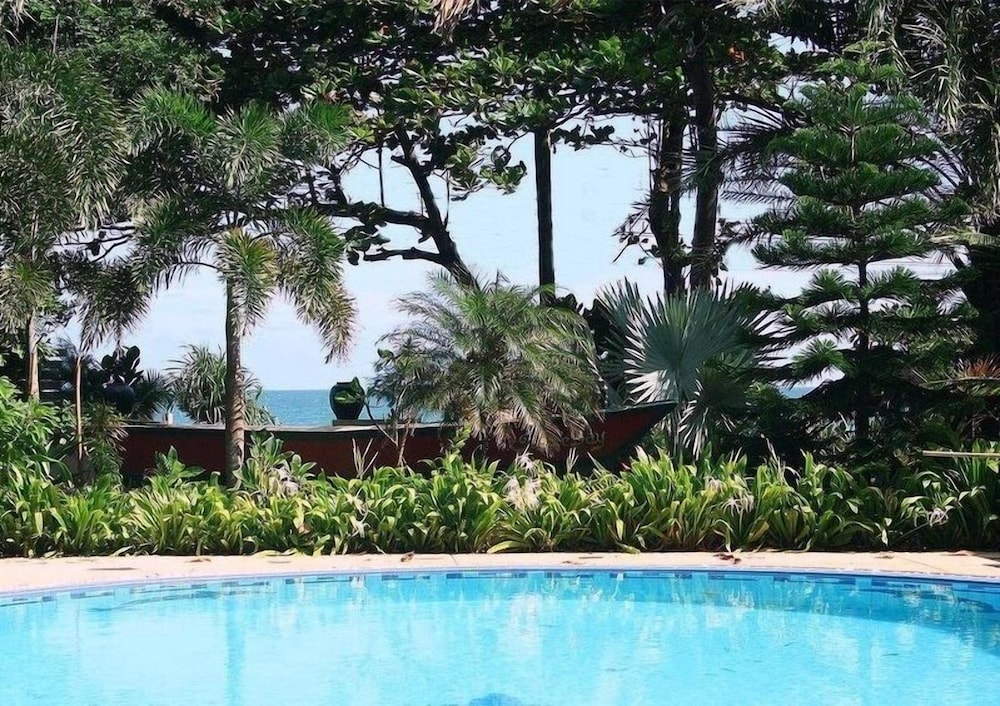 Jungle Bay Resort 34/42