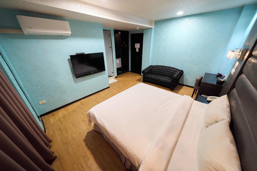 SUPERIOR, DOUBLE BED