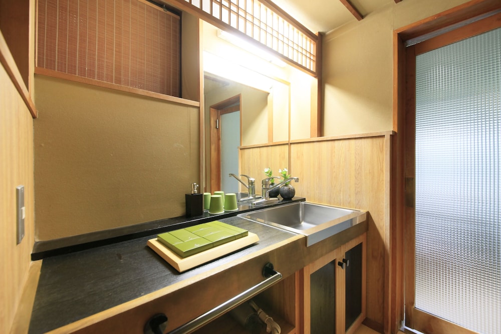Wakamatsu Yugawara Sekitei (ex Wakamatsu Yugawara Hot Spring Resort) 48/50