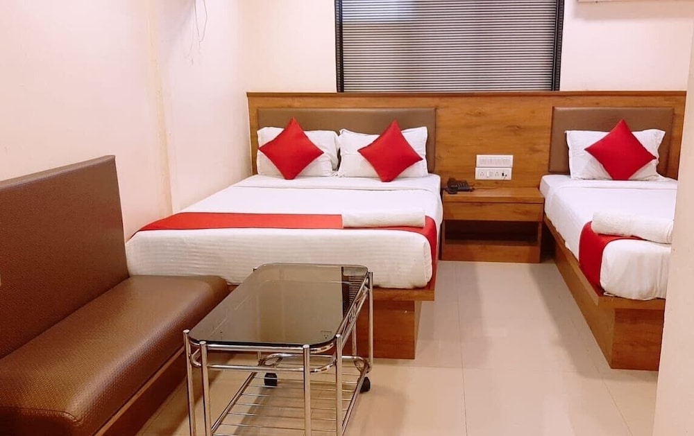 Hotel Happyland 16/29