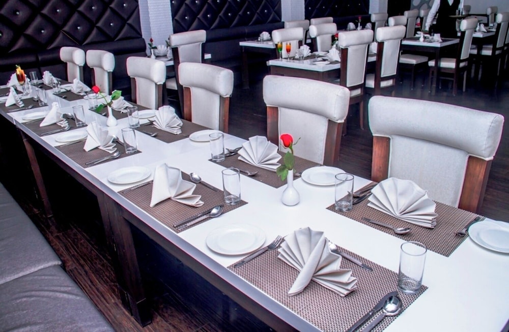 Hotel Vaibhav Inn 42/50