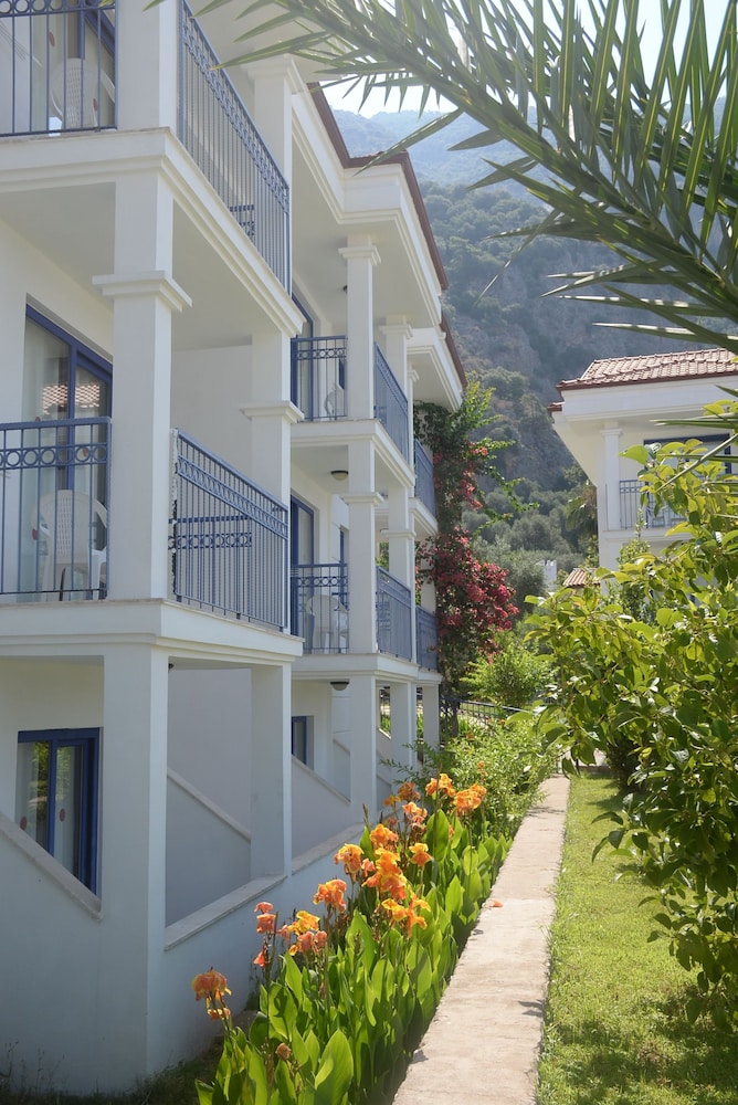Belcekum Beach Hotel photo2