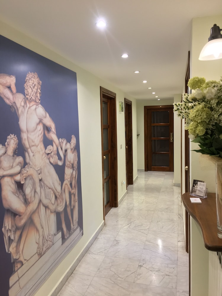 B&B Laocoonte 3/58