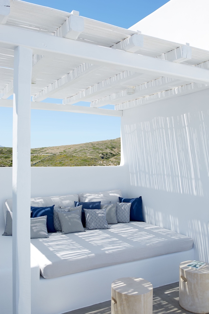 Milos Breeze Boutique Hotel 16/50