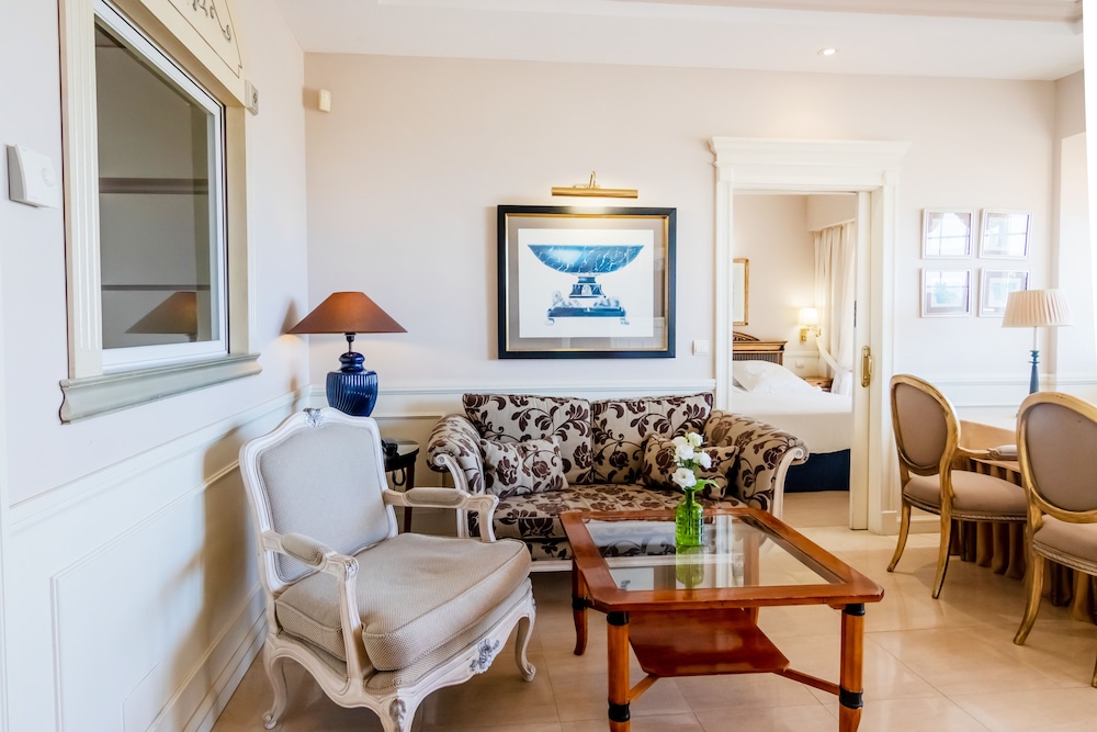 Guadalpin Suites 34/50