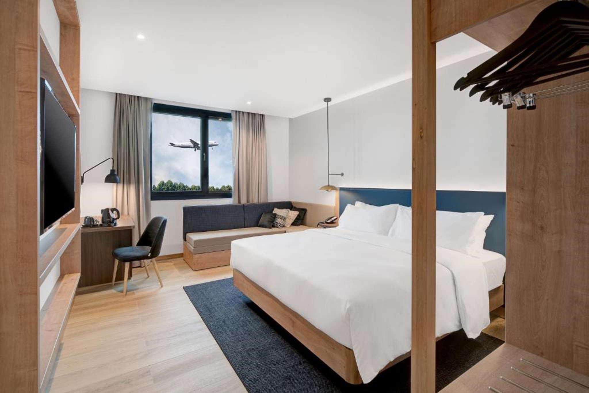 غرفة سوبيريور مفردة بسرير مزدوج، Hilton Garden Inn Bucharest Airport 2/2
