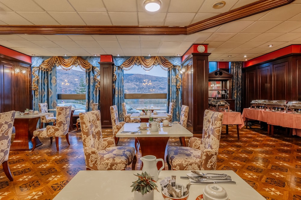 Muthu Fort William Hotel 53/64