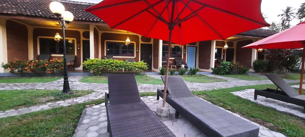 Hotel Pesona Bulan Baru Senggigi 42/46