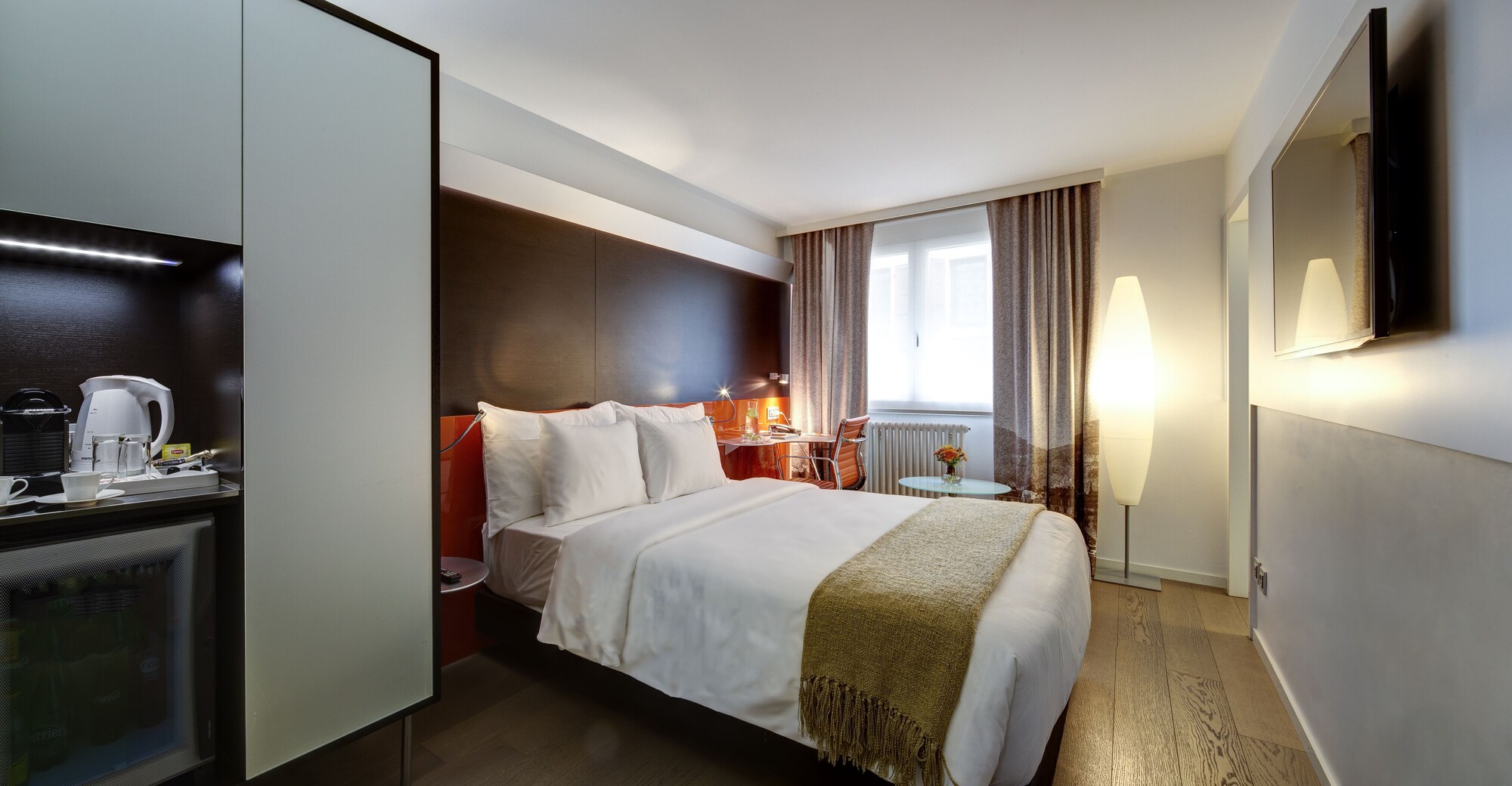 STANDARD, DOUBLE BED, SMALL