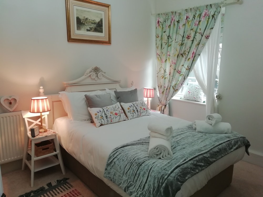 The Castle House Luxury Bed & Breakfast 7/50