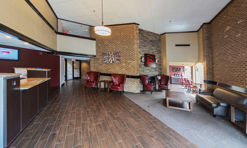 Red Roof Inn Raleigh Southwest - Cary 18/19