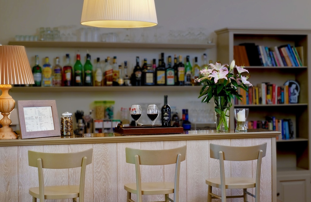 Si Montalcino Hotel & Restaurant 53/68