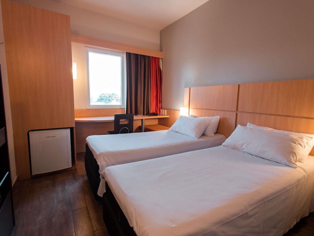 Ibis Presidente Prudente 21/50