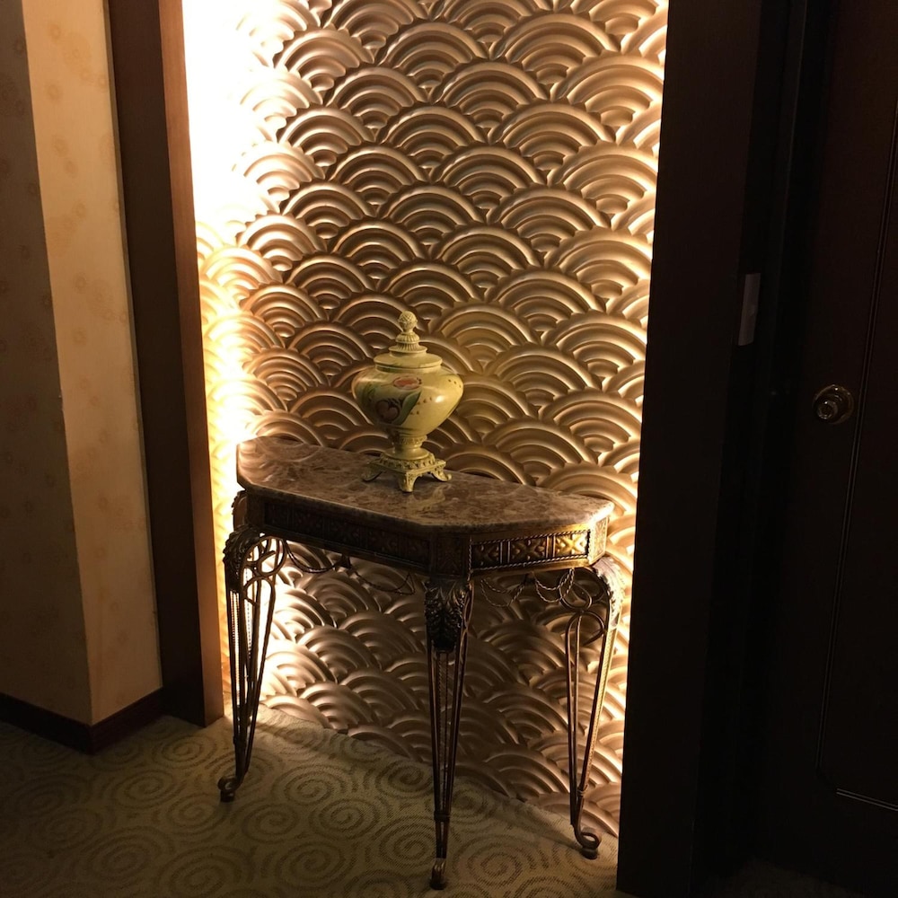 Eastern Beauty Hotel 18/26