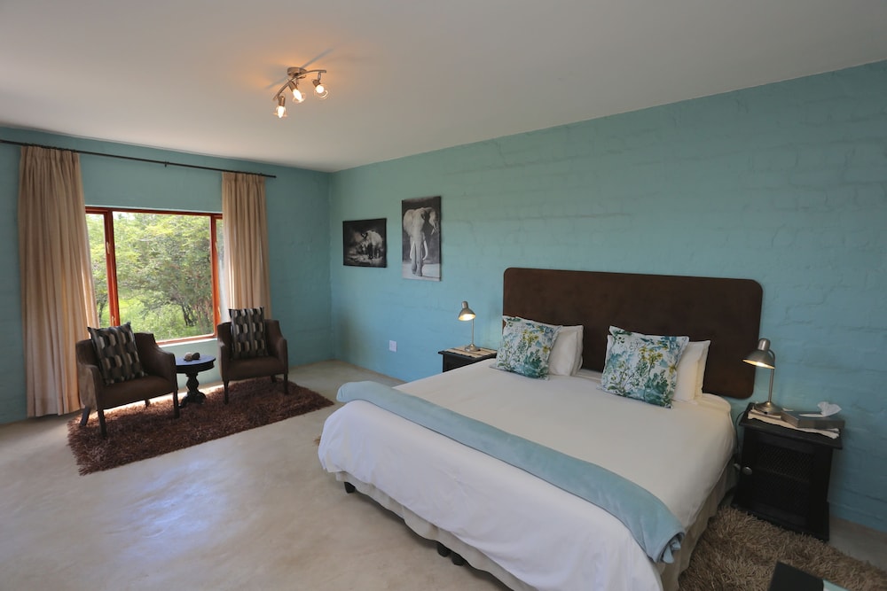 River Crossing Lodge 25/53