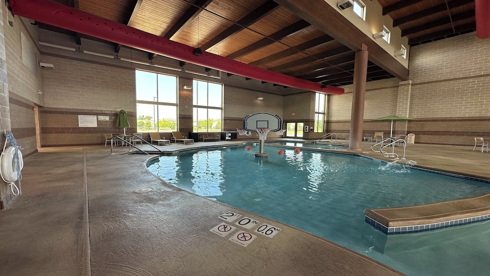 Holiday Inn Stevens Point Convention Ctr 30/72