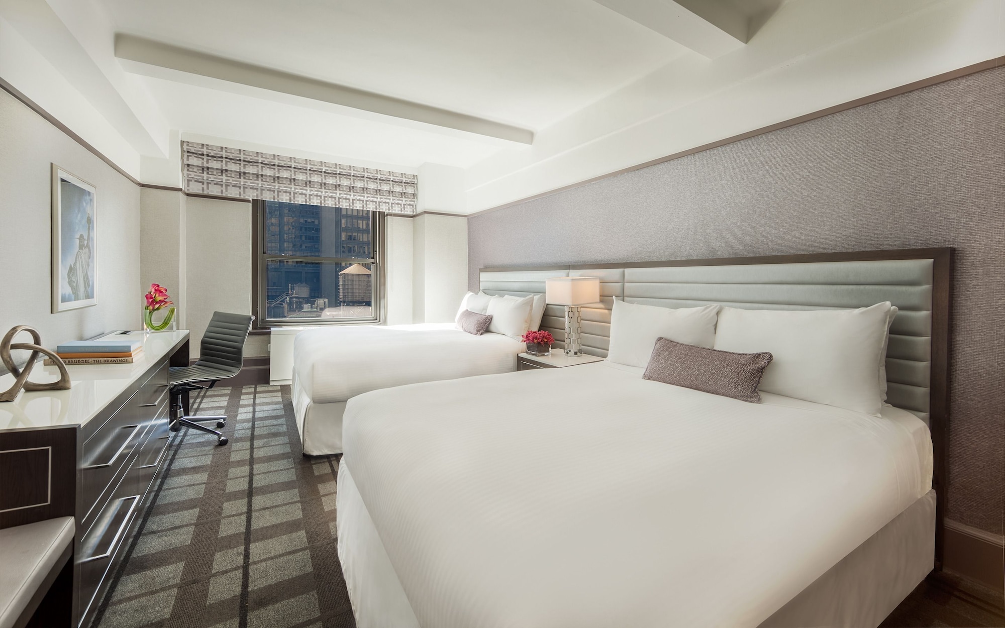 Premier, 2 Queen beds