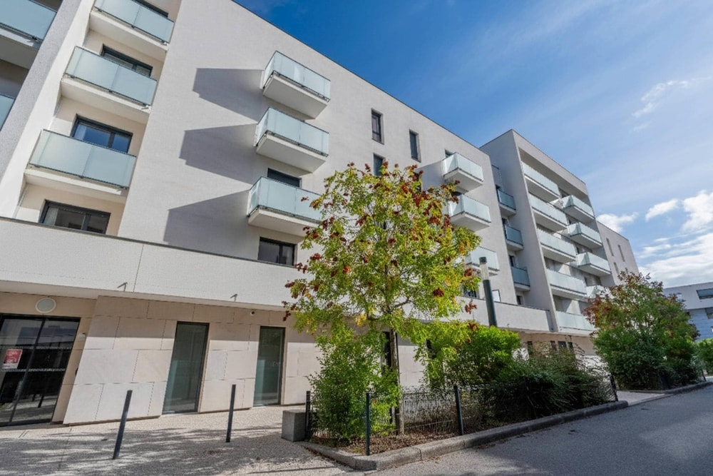 Quality Aparthotel Bourgoin-Jallieu 15/20